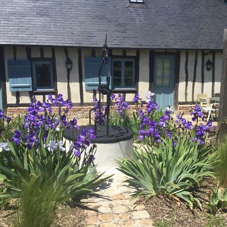 Le Clos-Masure De Beatrice Montreuil-en-Caux 外观 照片