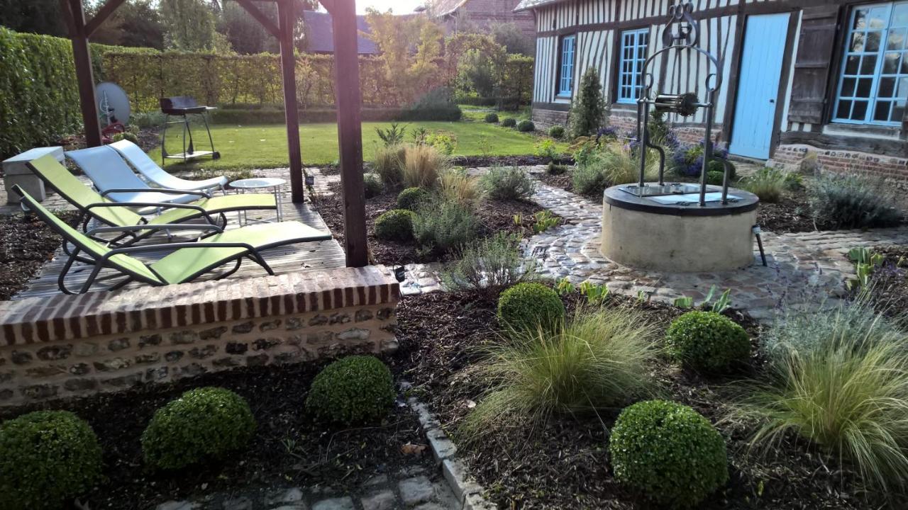 Le Clos-Masure De Beatrice Montreuil-en-Caux 外观 照片